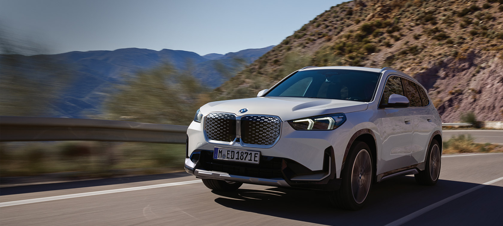 Conoce el BMW iX1 que cuenta con un diseño innovador y una batería de alto voltaje.